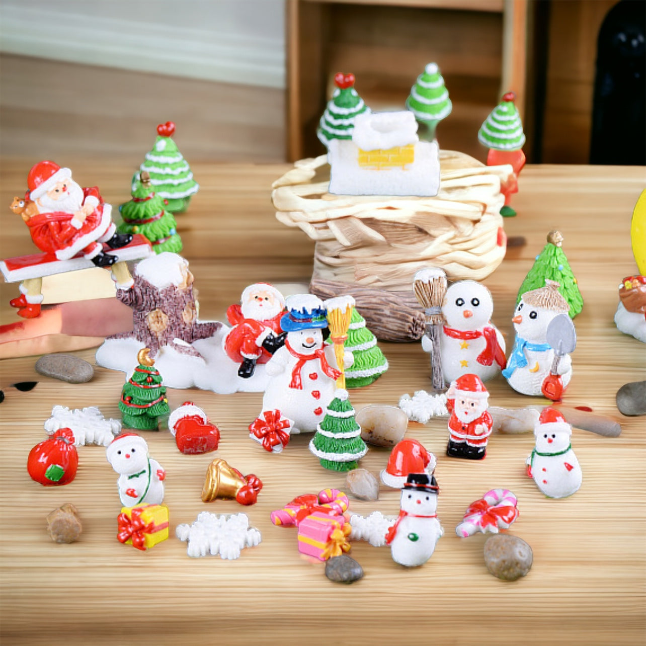 NEW! Christmas Figurines